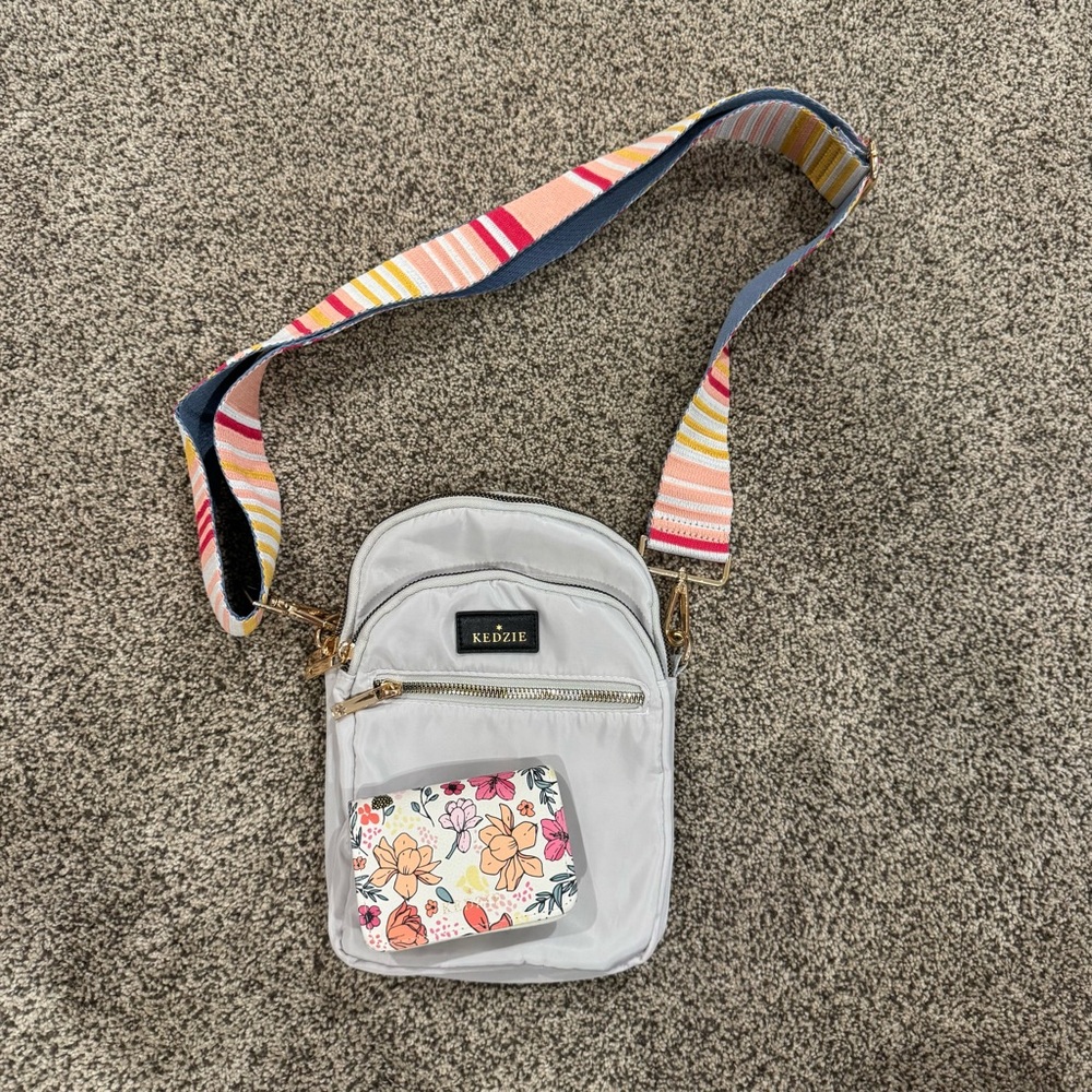 KEDZIE Gray Crossbody Bag with Floral Wallet